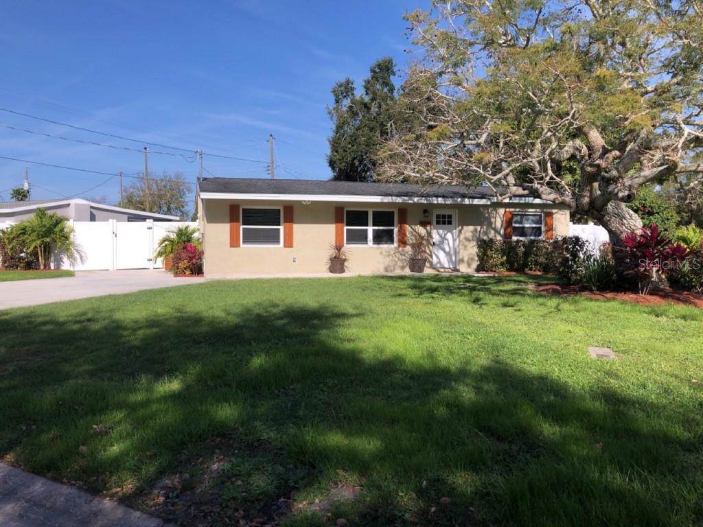6701 80TH Terrace - Photo 1