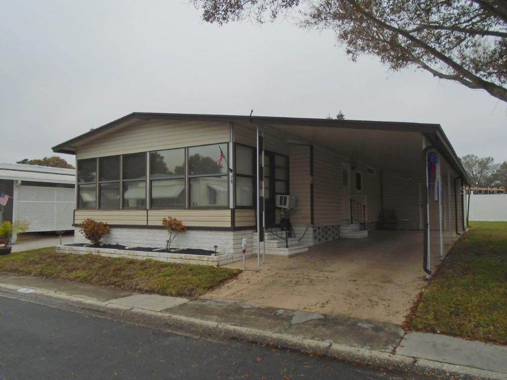12100 Seminole Boulevard - Photo 1