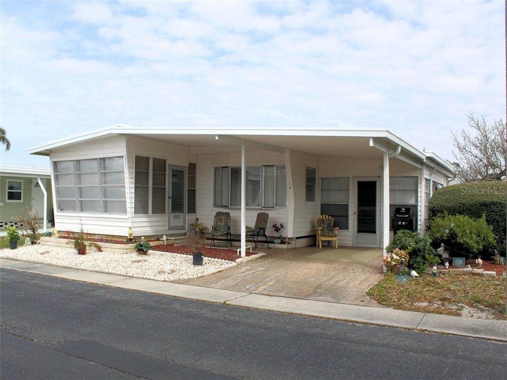 16 Thatch Palm Street - Photo 1