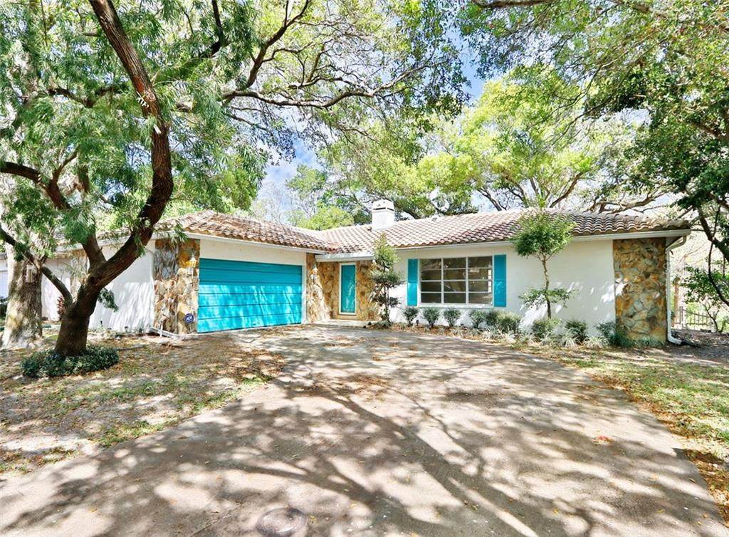 10601 Seminole Forest Street - Photo 1