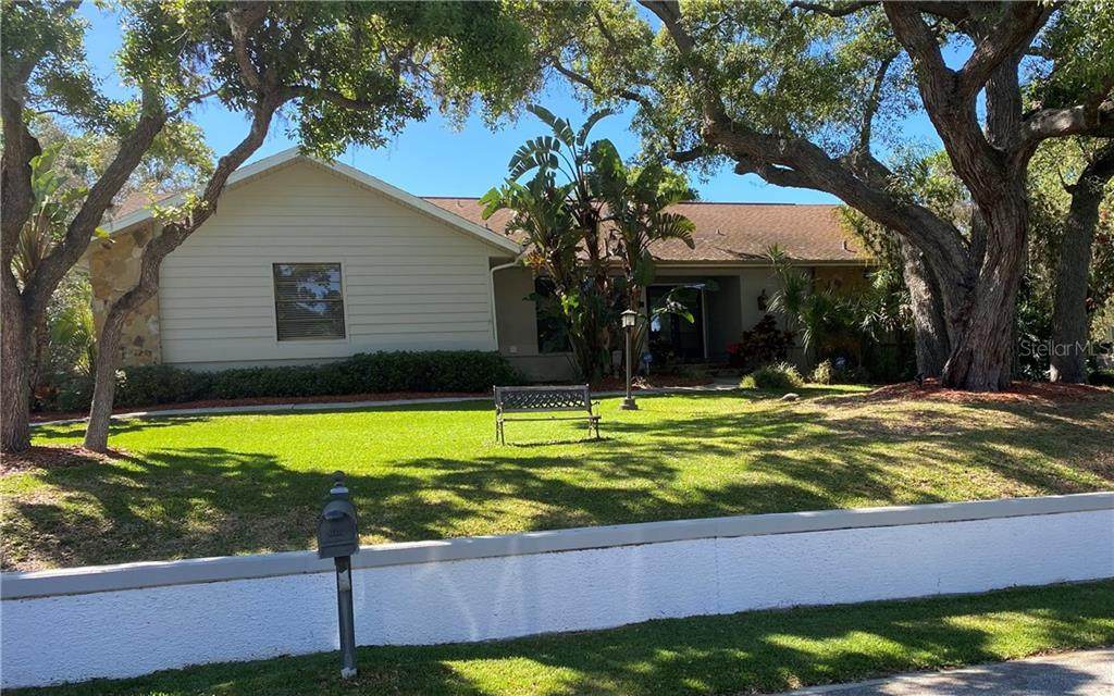 2334 Ashford Court - Photo 1