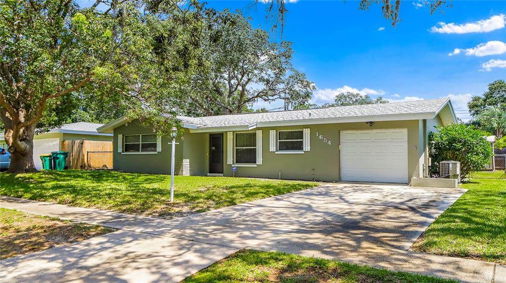 1654 Cambridge Drive - Photo 1