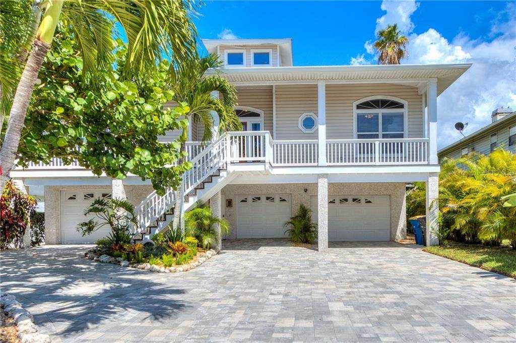 701 Bay Esplanade - Photo 1