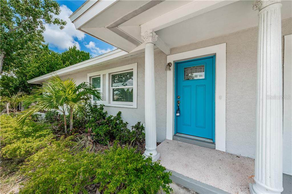 11472 Park Boulevard - Photo 1