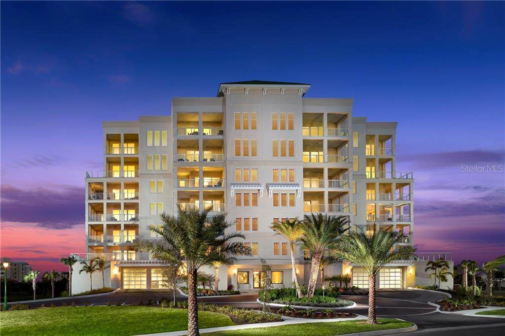 8 Palm Terrace - Photo 1