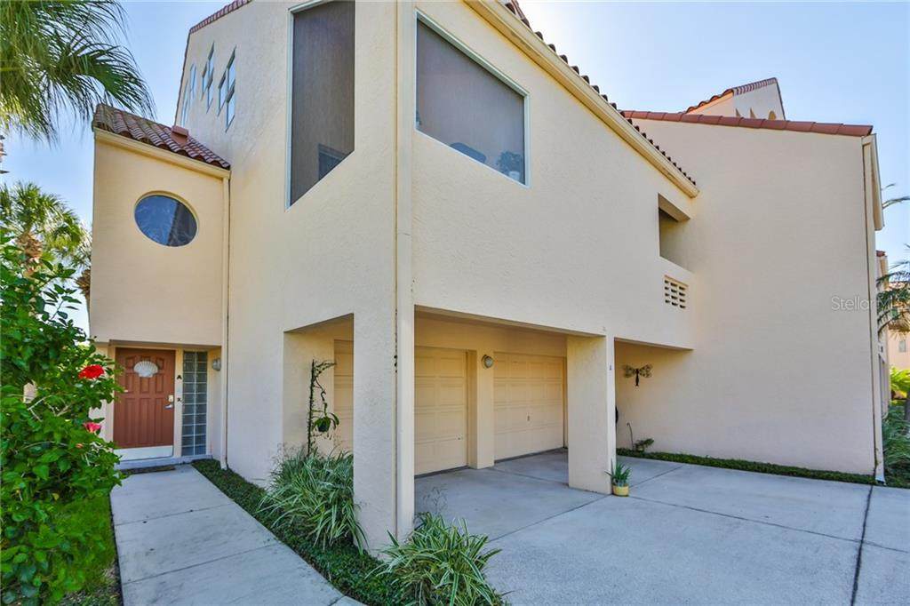 1605 Royal Palm Drive - Photo 1