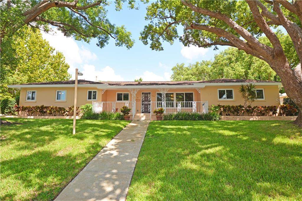 1660 Magnolia Drive - Photo 1