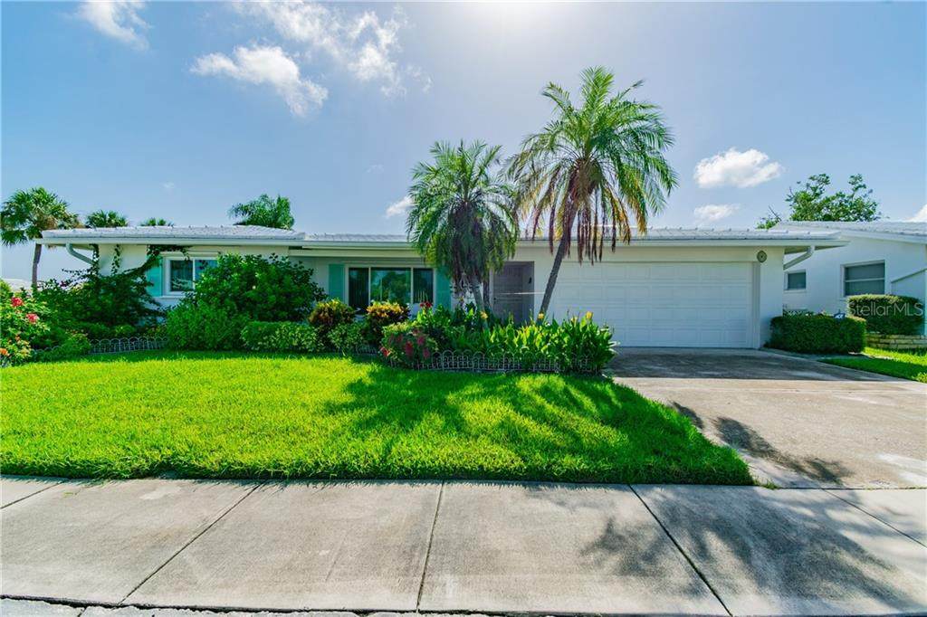 9873 37TH Street - Photo 1