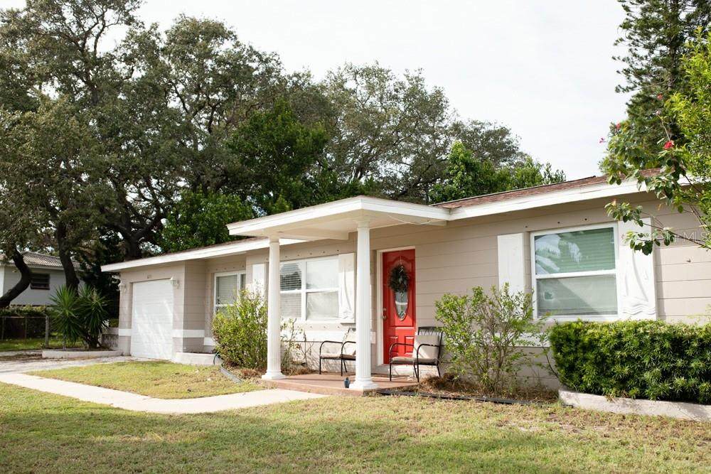 6071 52ND Avenue - Photo 1
