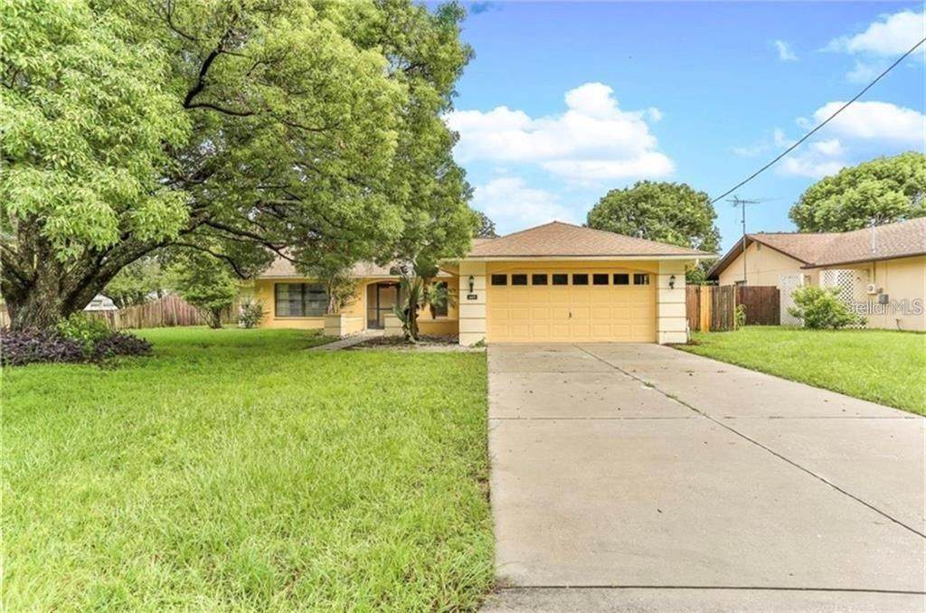 4497 Devonshire Avenue - Photo 1
