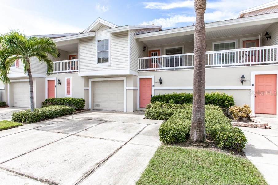 12310 Sun Vista Court - Photo 1
