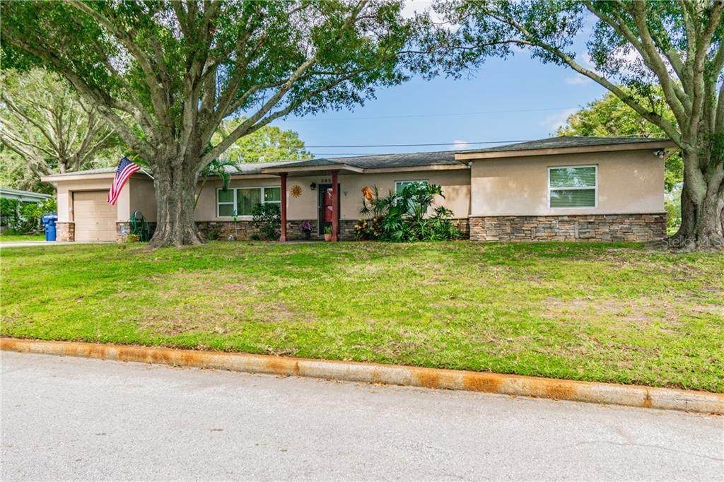 5853 48TH Avenue - Photo 1