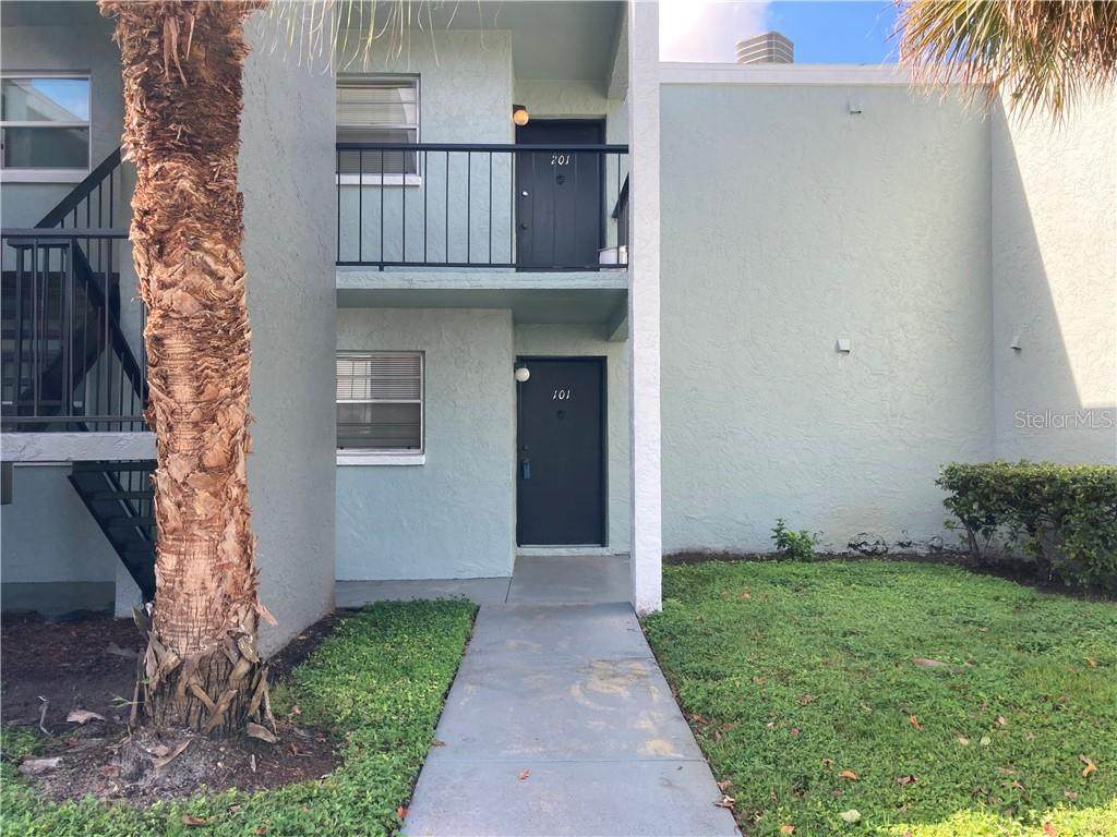 2840 Somerset Park Drive - Photo 1