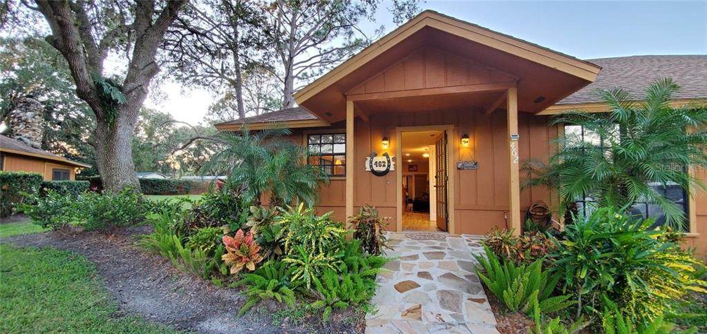 462 Blue Heron Circle - Photo 1