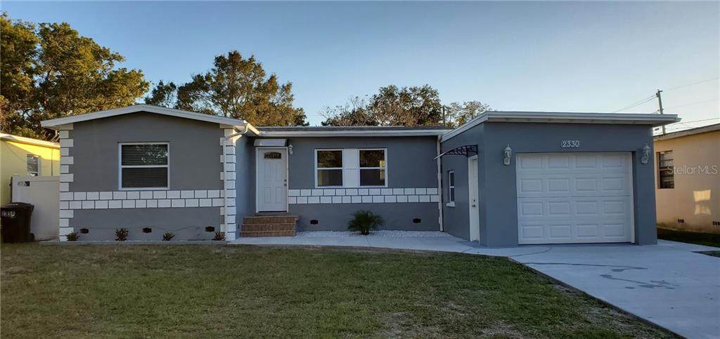 2330 43 Avenue - Photo 1