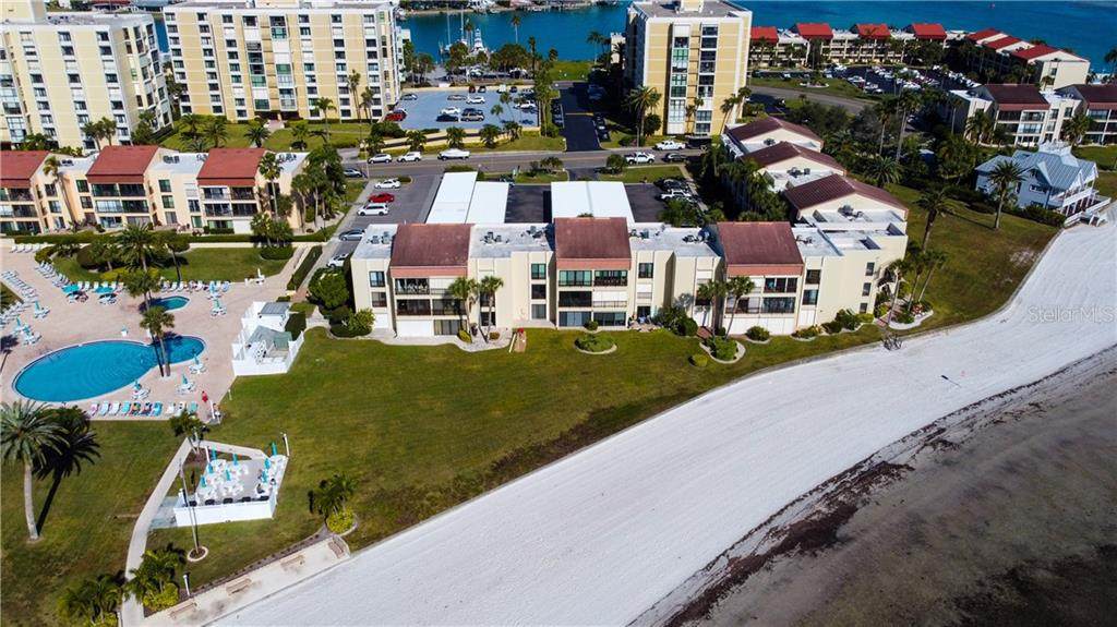 865 Gulfview Boulevard - Photo 1