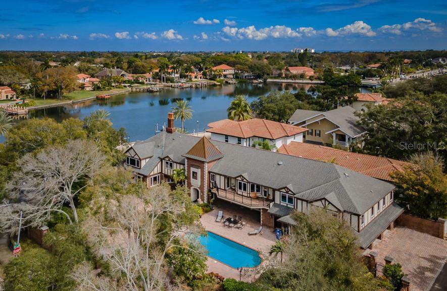 2186 Coffee Pot Boulevard - Photo 1