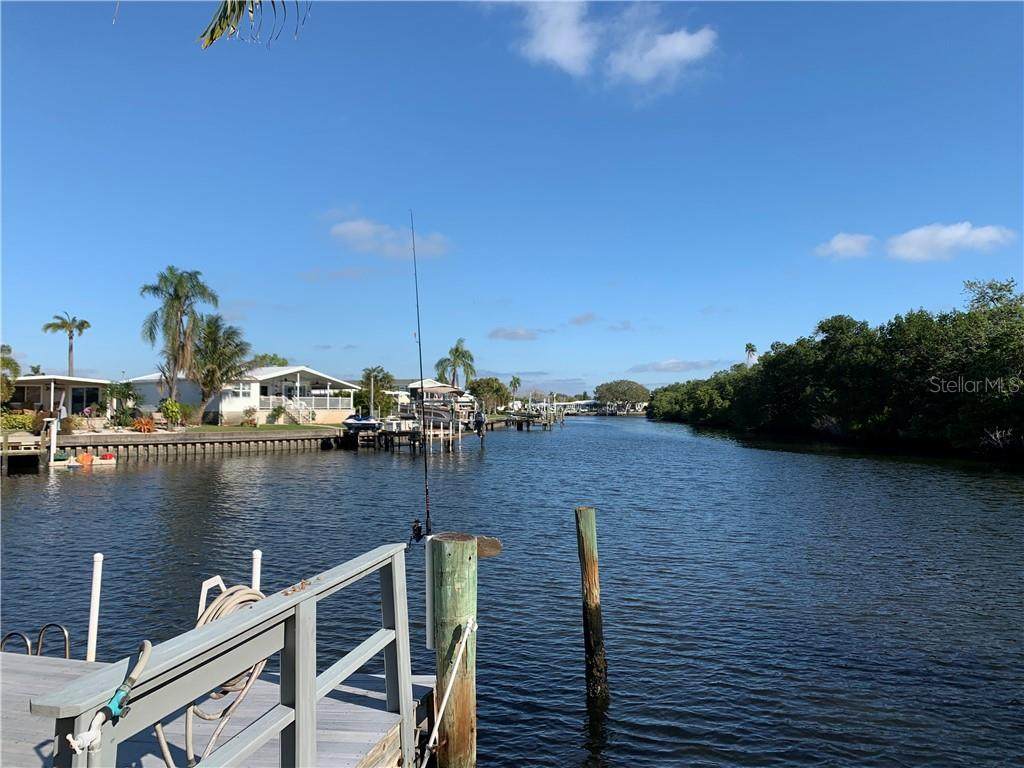 373 Mount Richmond Avenue - Photo 1