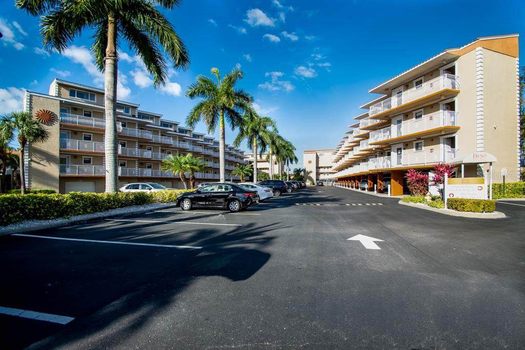 1420 Bayshore Boulevard - Photo 1