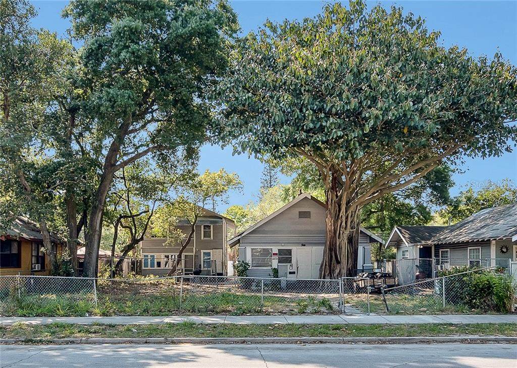 340 14TH Street - Photo 1