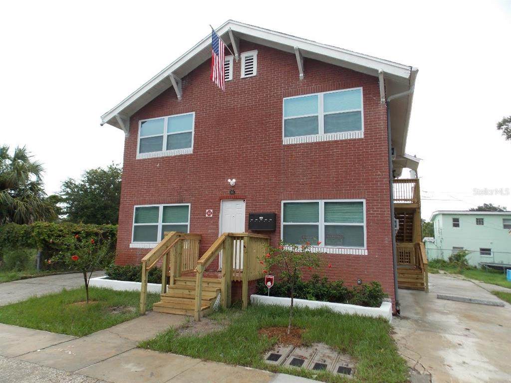 1761 19TH Street - Photo 1