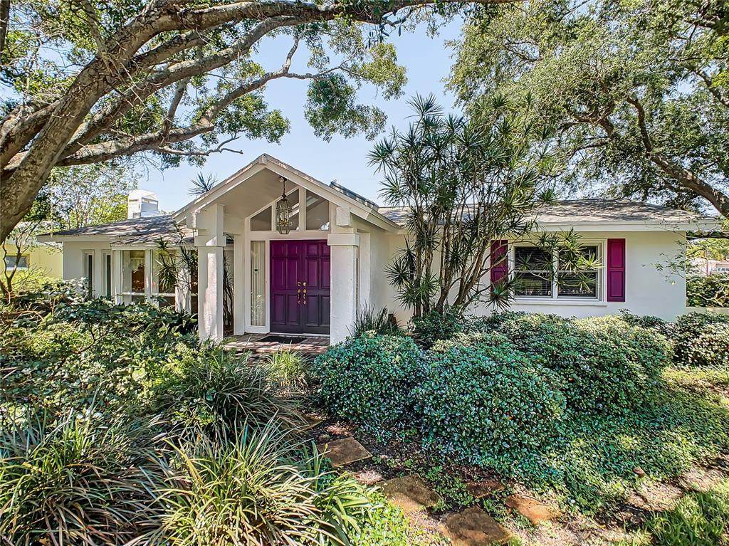 6011 40TH Avenue - Photo 1