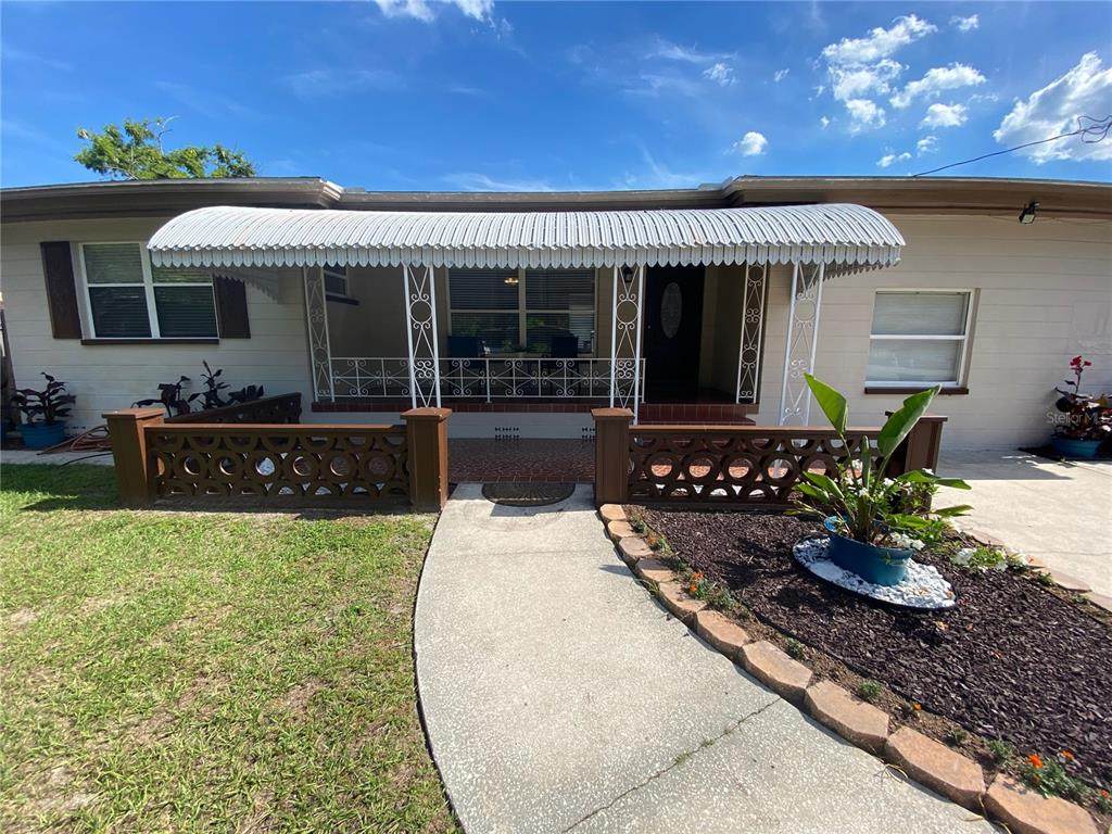 5010 48TH Avenue - Photo 1