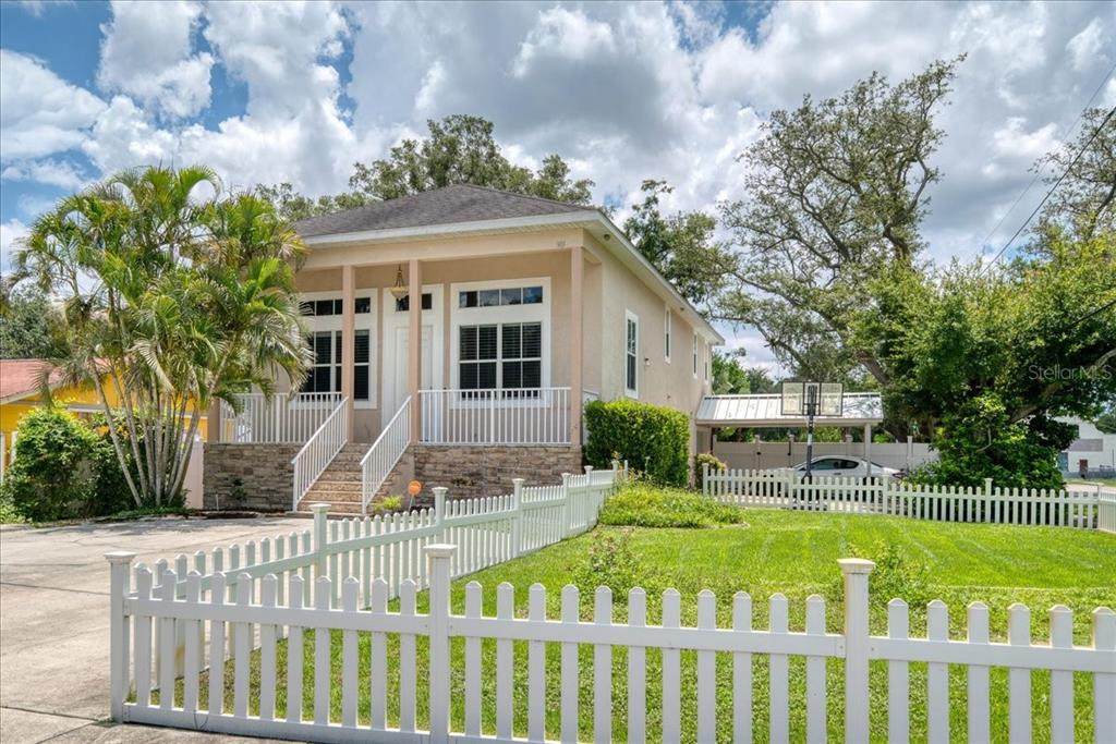 901 Tuskawilla Street - Photo 1