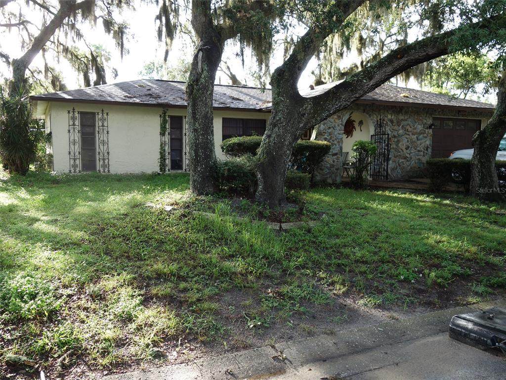 8924 Elm Leaf Court - Photo 1