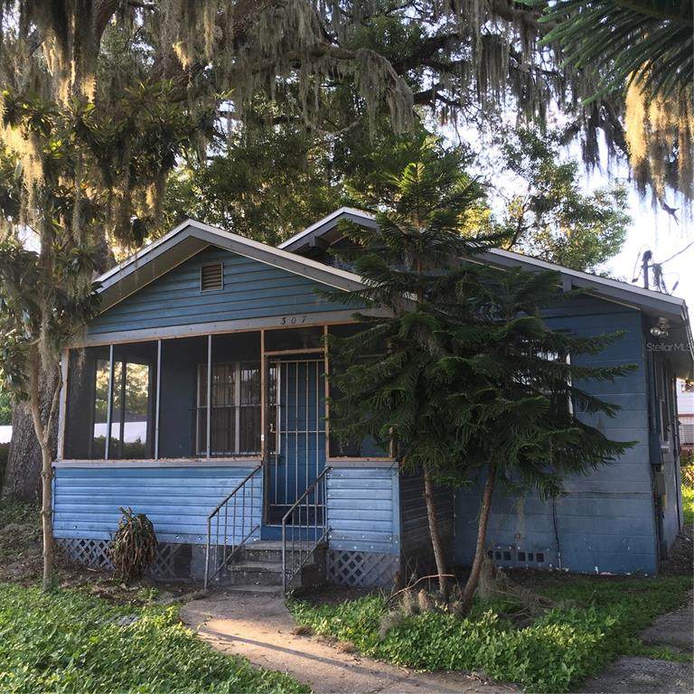 307 Gladys Street - Photo 1