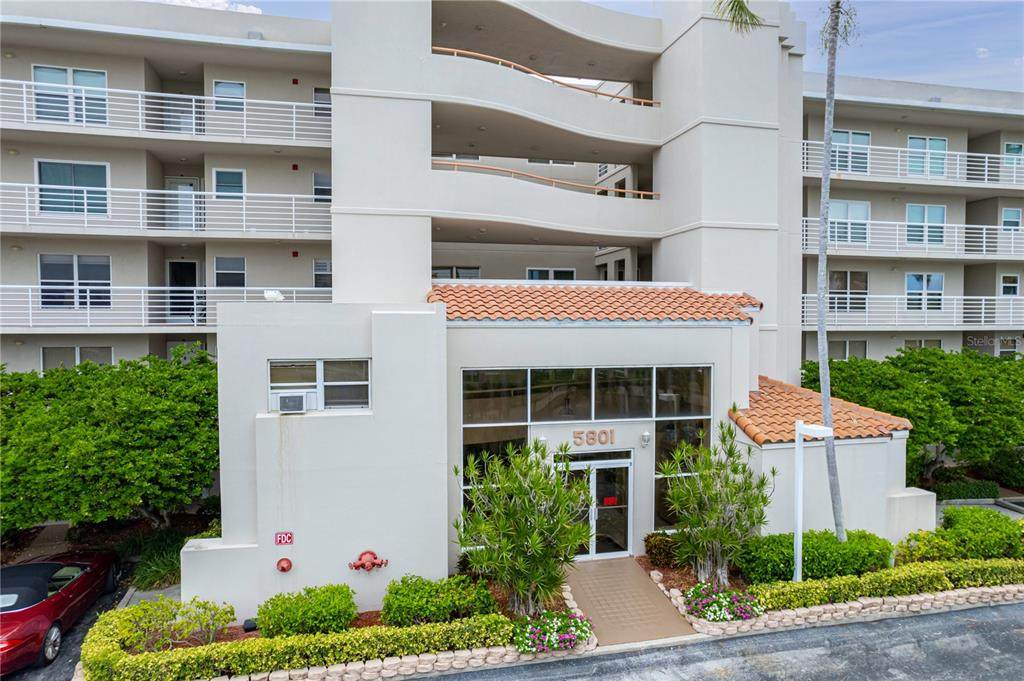 5801 Bahia Del Mar Circle - Photo 1