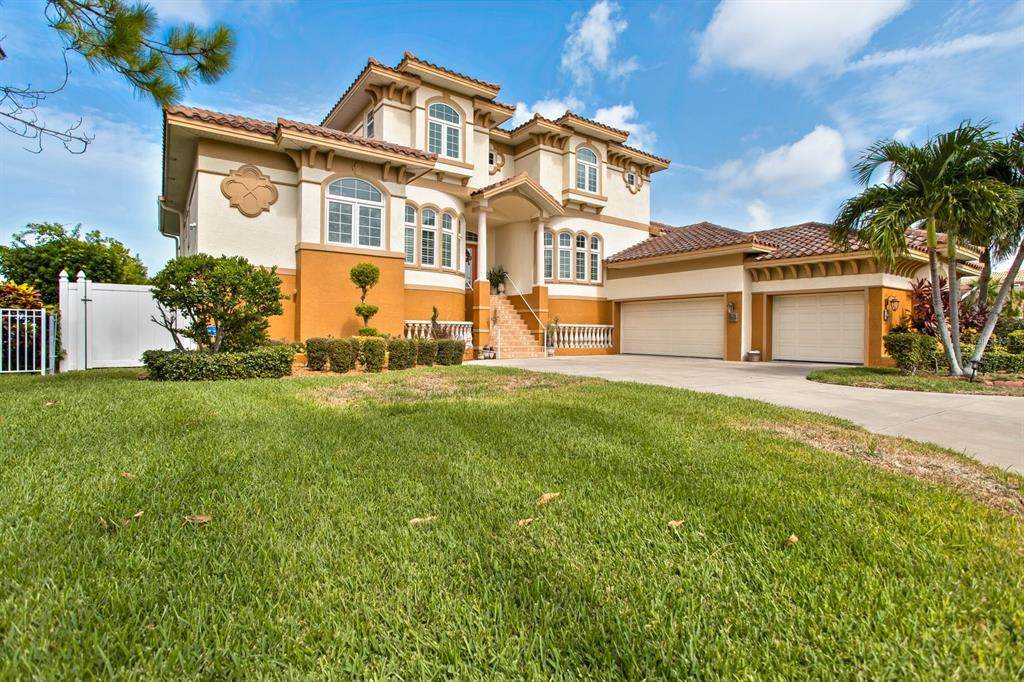 214 Driftwood Lane - Photo 1