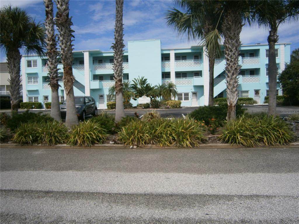 423 Paula Drive - Photo 1