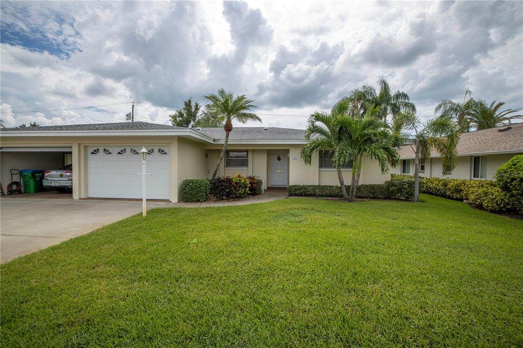 8930 Park Boulevard - Photo 1