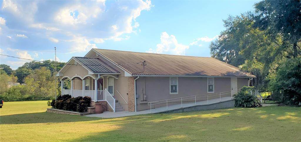13635 21ST Street - Photo 1