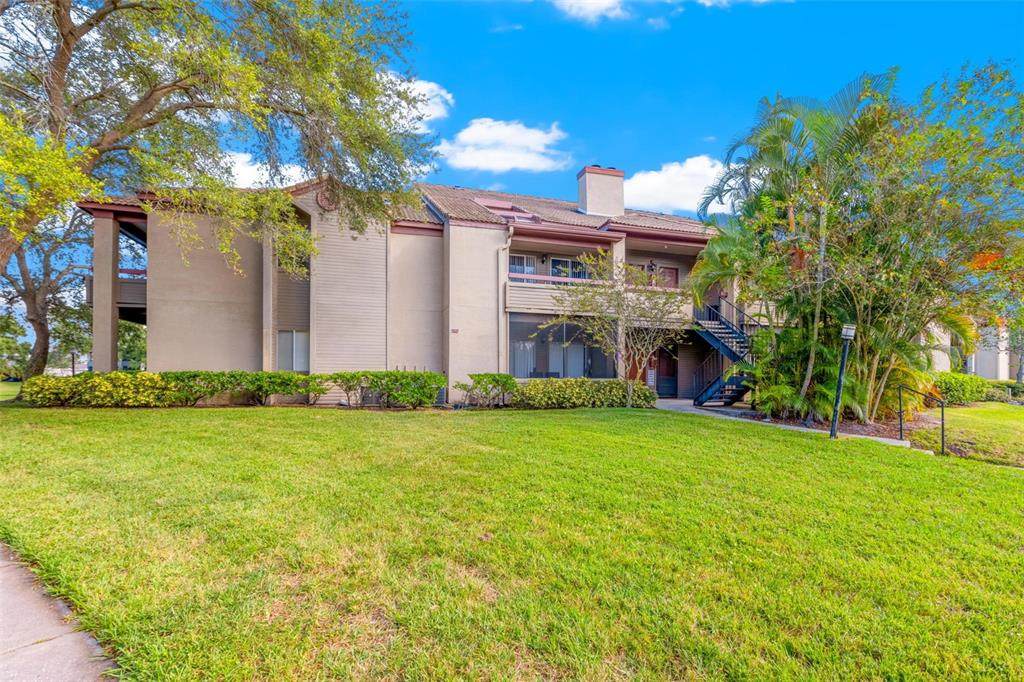 10265 Gandy Boulevard - Photo 1