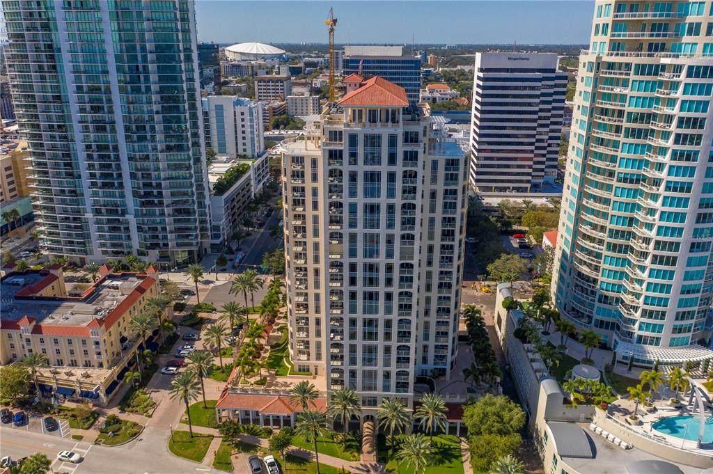 100 Beach Drive - Photo 1
