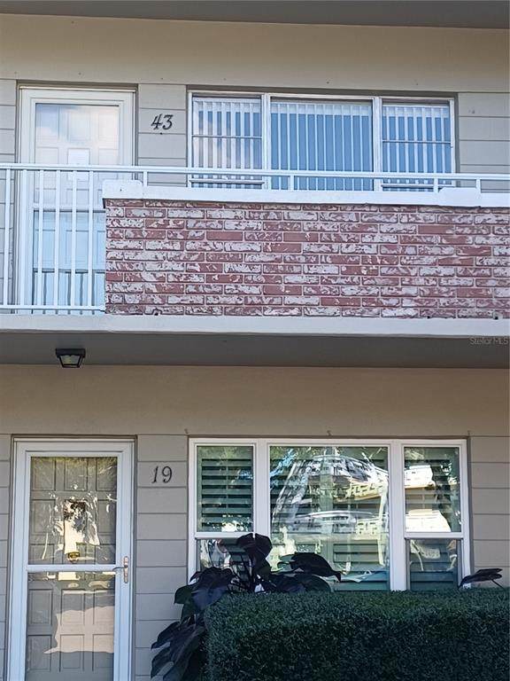 2427 Rhodesian Drive - Photo 1