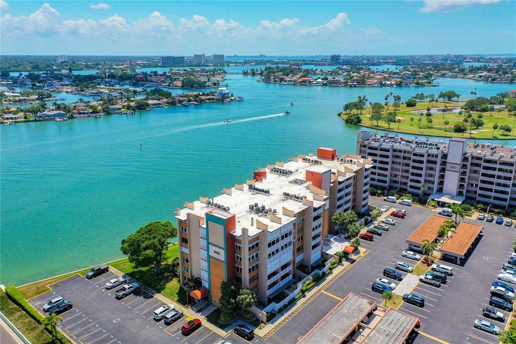 500 Treasure Island Causeway - Photo 1