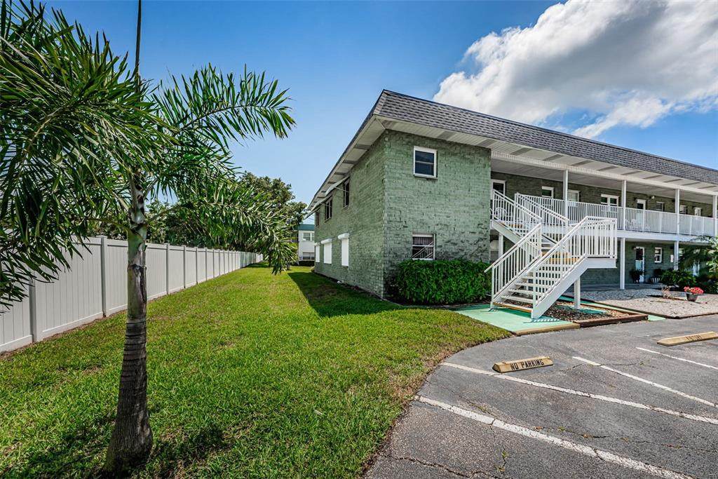 5287 81ST Street - Photo 1
