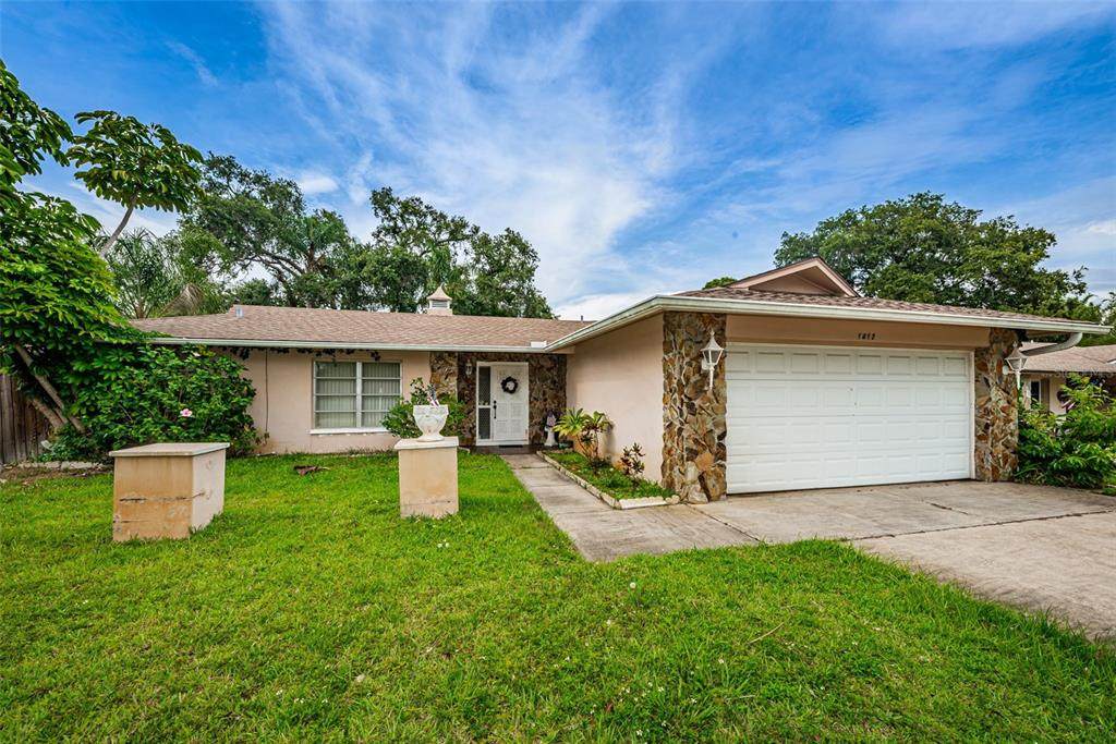 1412 Oleander Drive - Photo 1