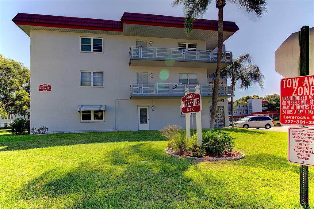 5660 80TH Street - Photo 1