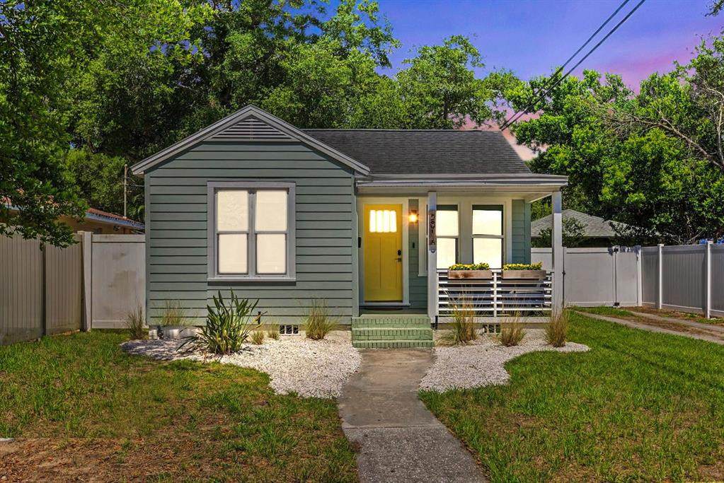 2916 5TH Street - Photo 1