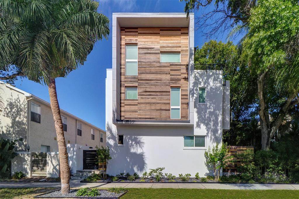 361 7TH Street - Photo 1