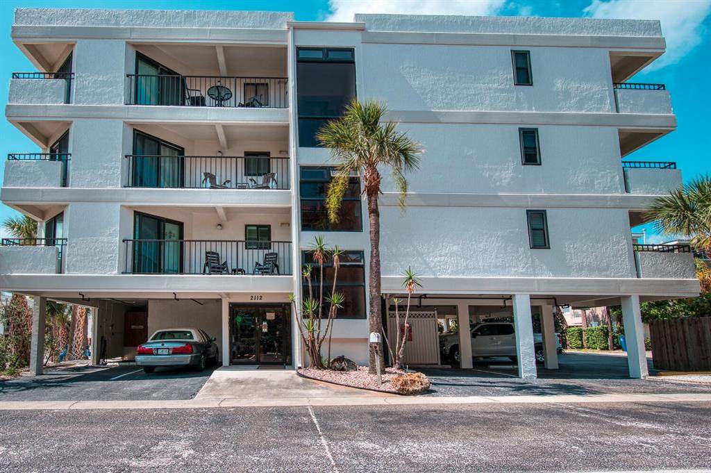 2112 Gulf Boulevard - Photo 1