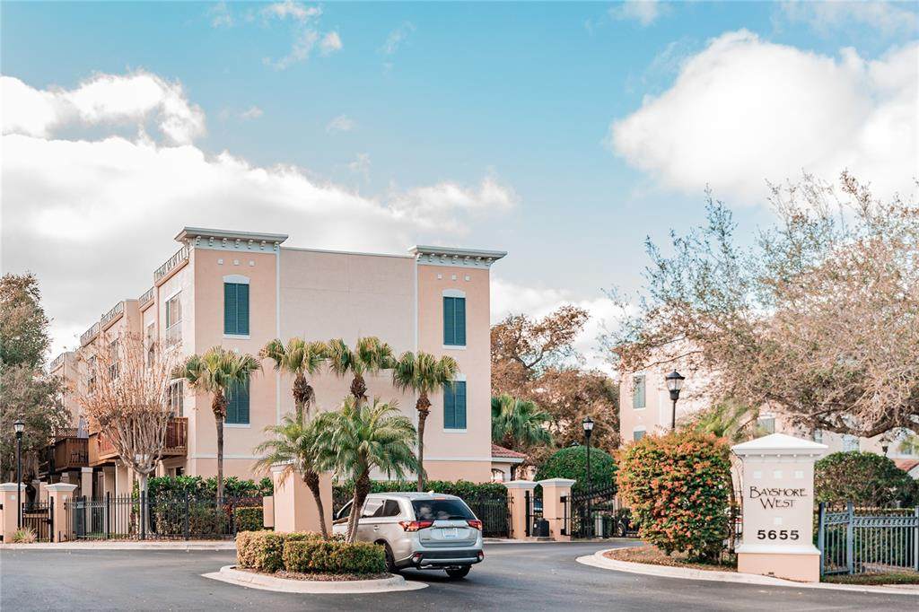 3133 Bayshore Oaks Drive - Photo 1