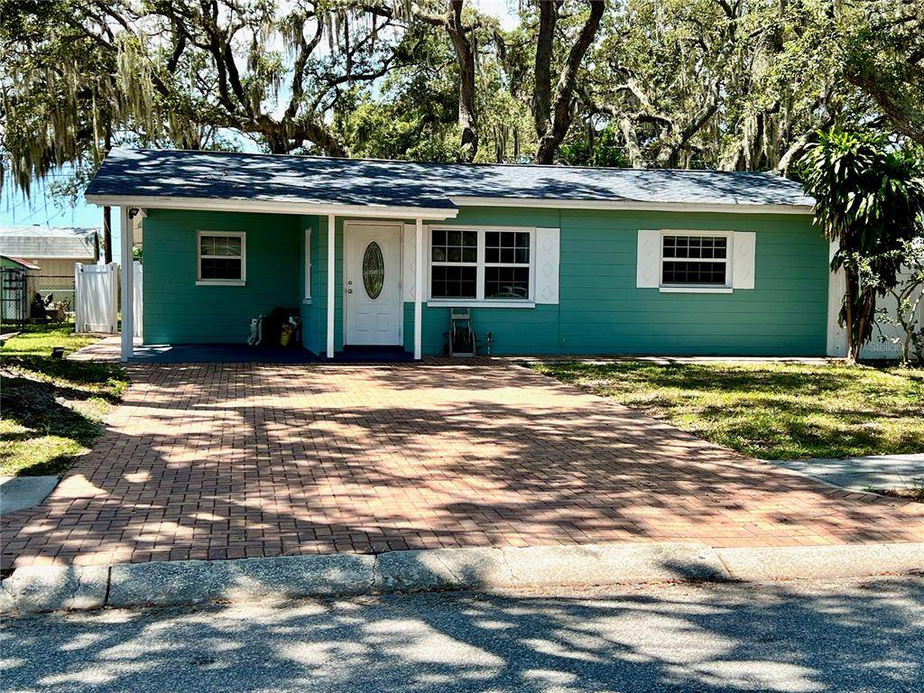 6250 51ST Avenue - Photo 1