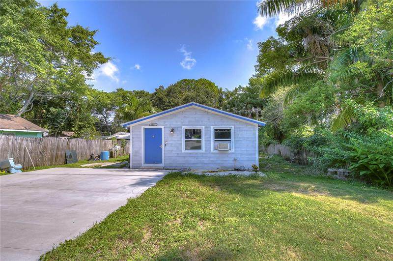 2857 61ST Avenue - Photo 1