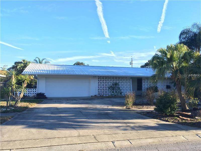 1687 Woodridge Drive - Photo 1