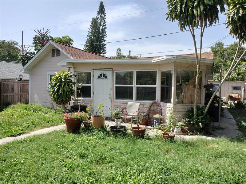 2427 52ND Avenue - Photo 1